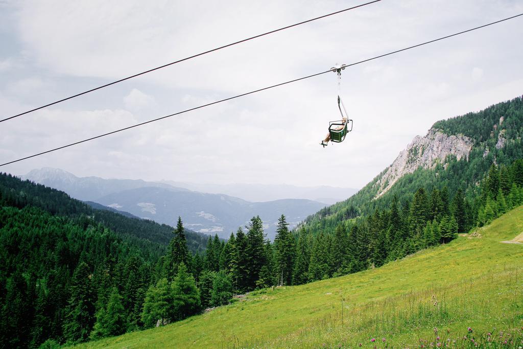 Appartementhaus Ckpk Sonnenalpe Nassfeld Exterior foto