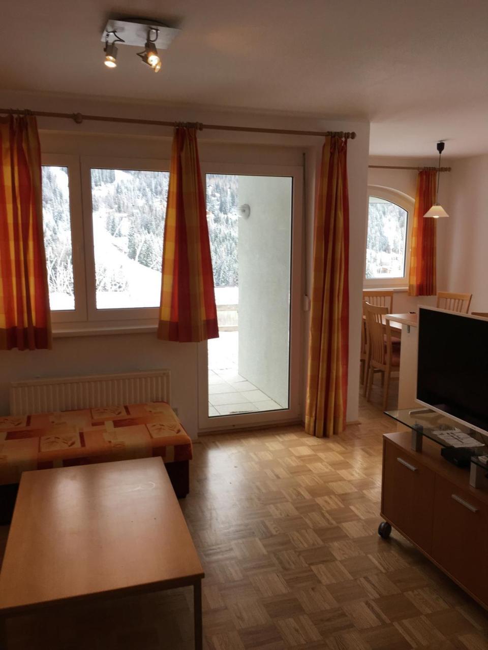 Appartementhaus Ckpk Sonnenalpe Nassfeld Exterior foto